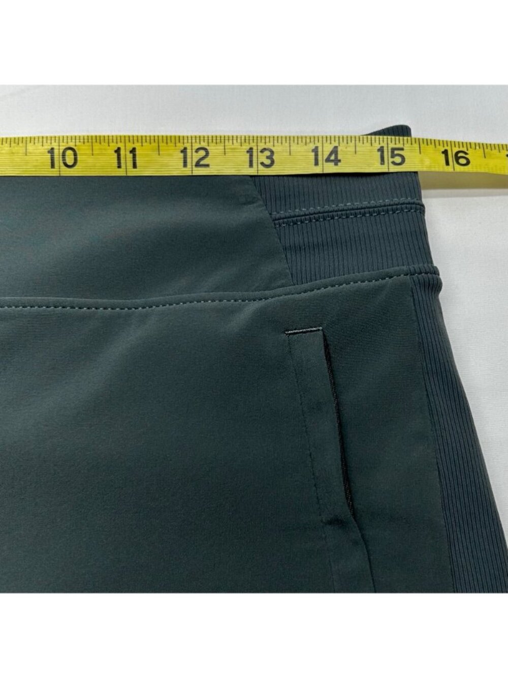 ATHLETA Soho Skort Women's 6 Green Pockets Active - Picture 7 of 14